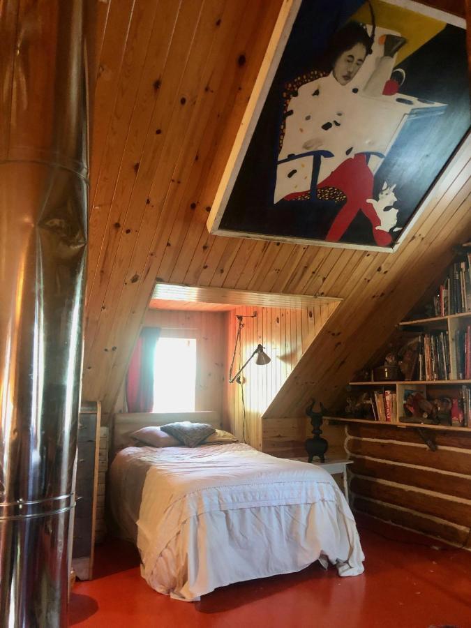 Chalet En Bois Rond Mauricie بلدية سان ألكسيس دي مونت المظهر الخارجي الصورة