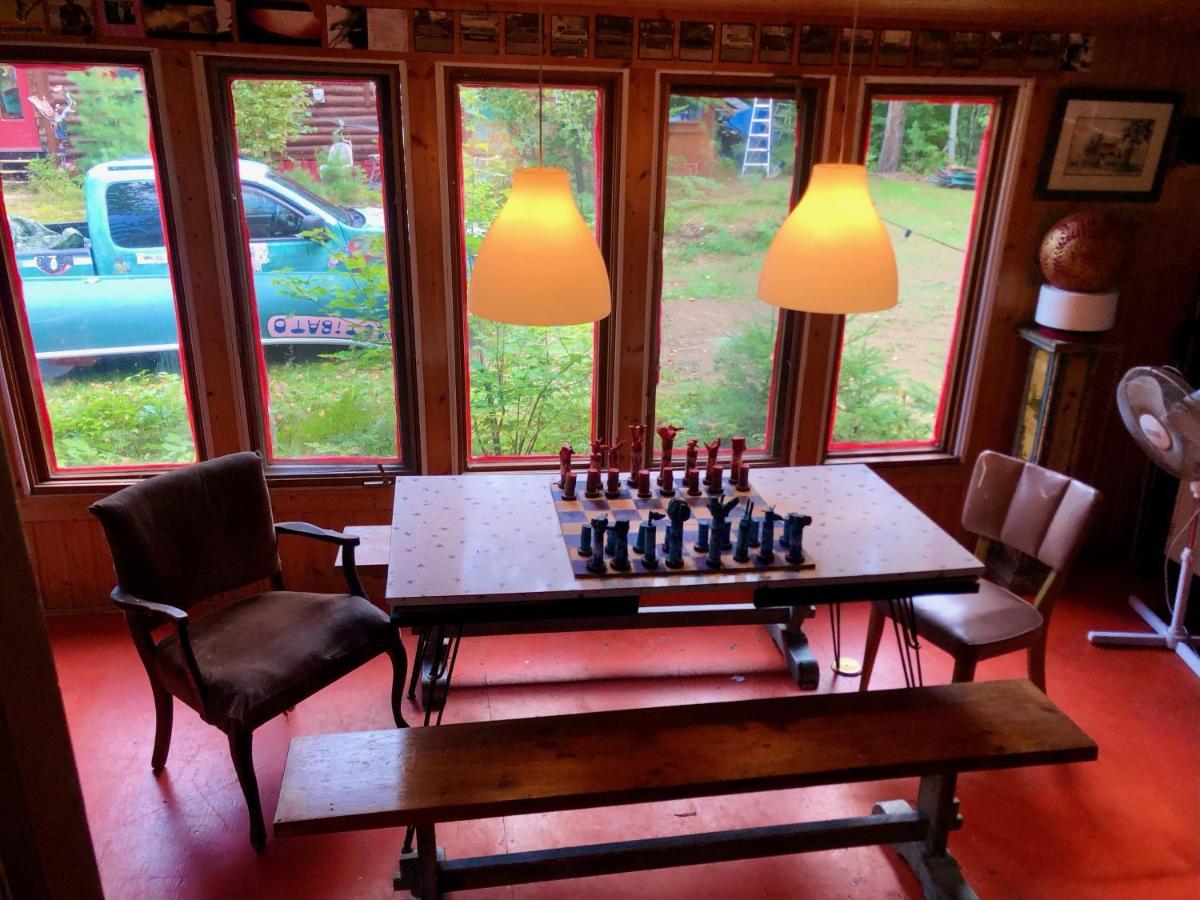 Chalet En Bois Rond Mauricie بلدية سان ألكسيس دي مونت المظهر الخارجي الصورة